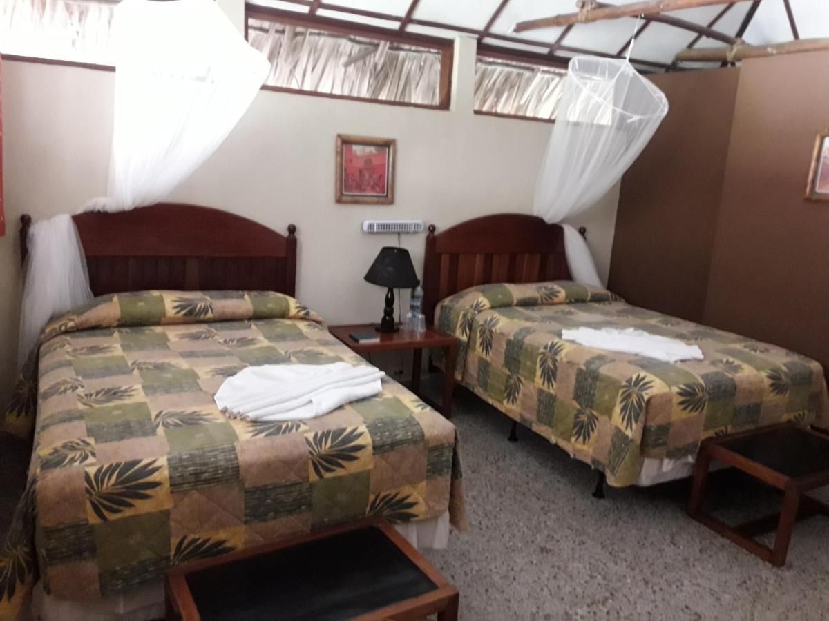Hotel Tikal Inn Eksteriør billede